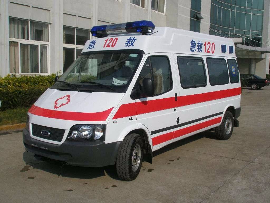 泸县救护车出租
